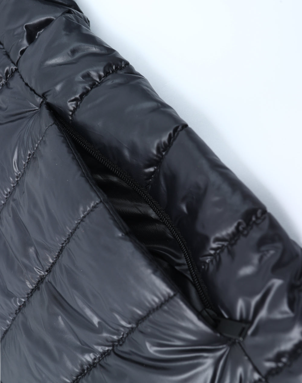 Kids Sustainable Lightweight Hooded Puffer Jacket - Black