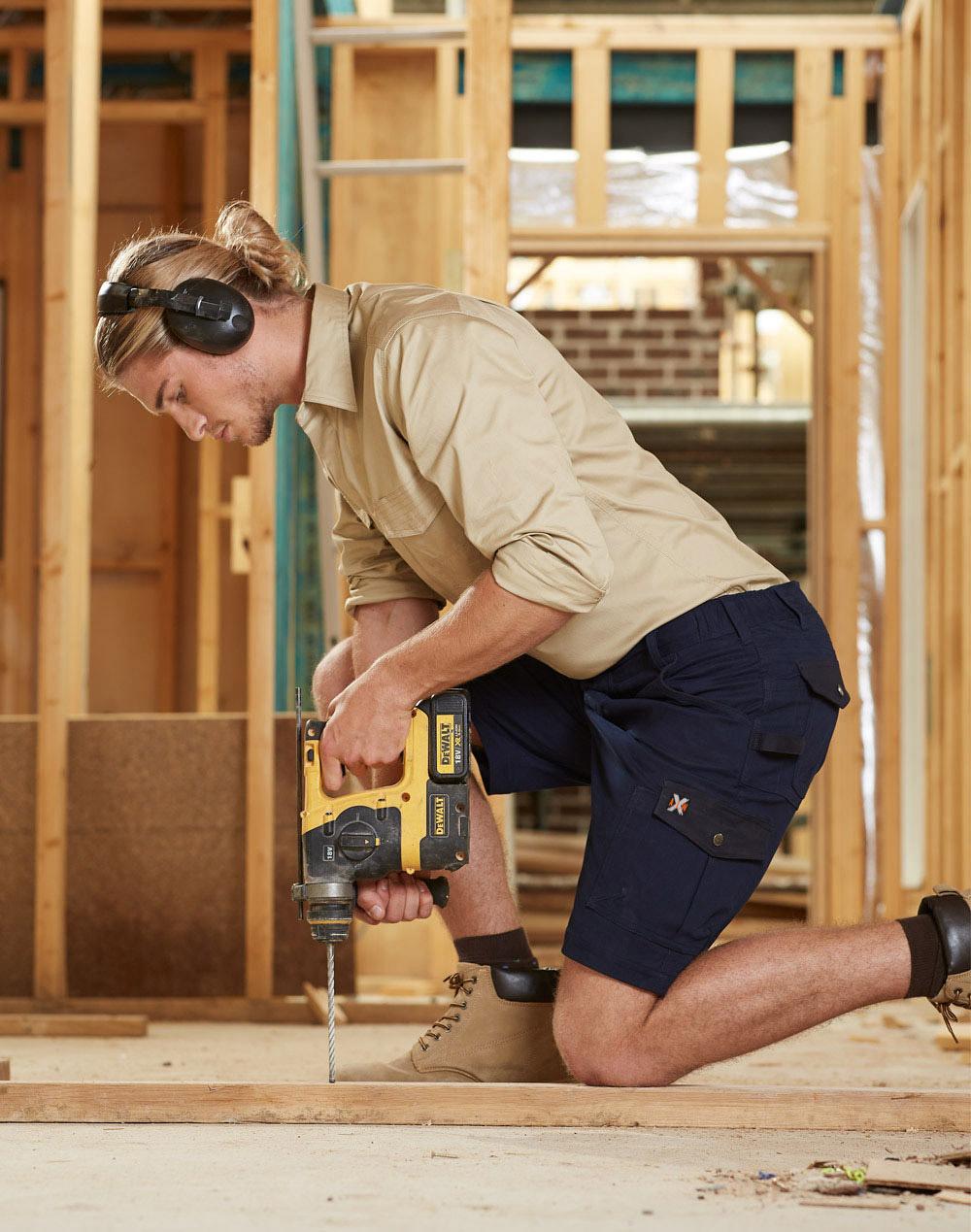 Mens Stretch Cargo Work Shorts With Design Panel Treatments - Navy